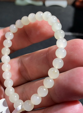 捡漏价新疆和田玉且末山流水糖白6mm圆珠转运珠手串