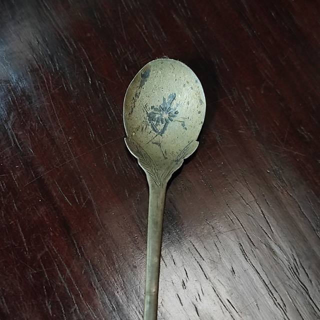 Qing Dynasty silver gilt small spoon calligraphy study utensil medicine spoon antique carving