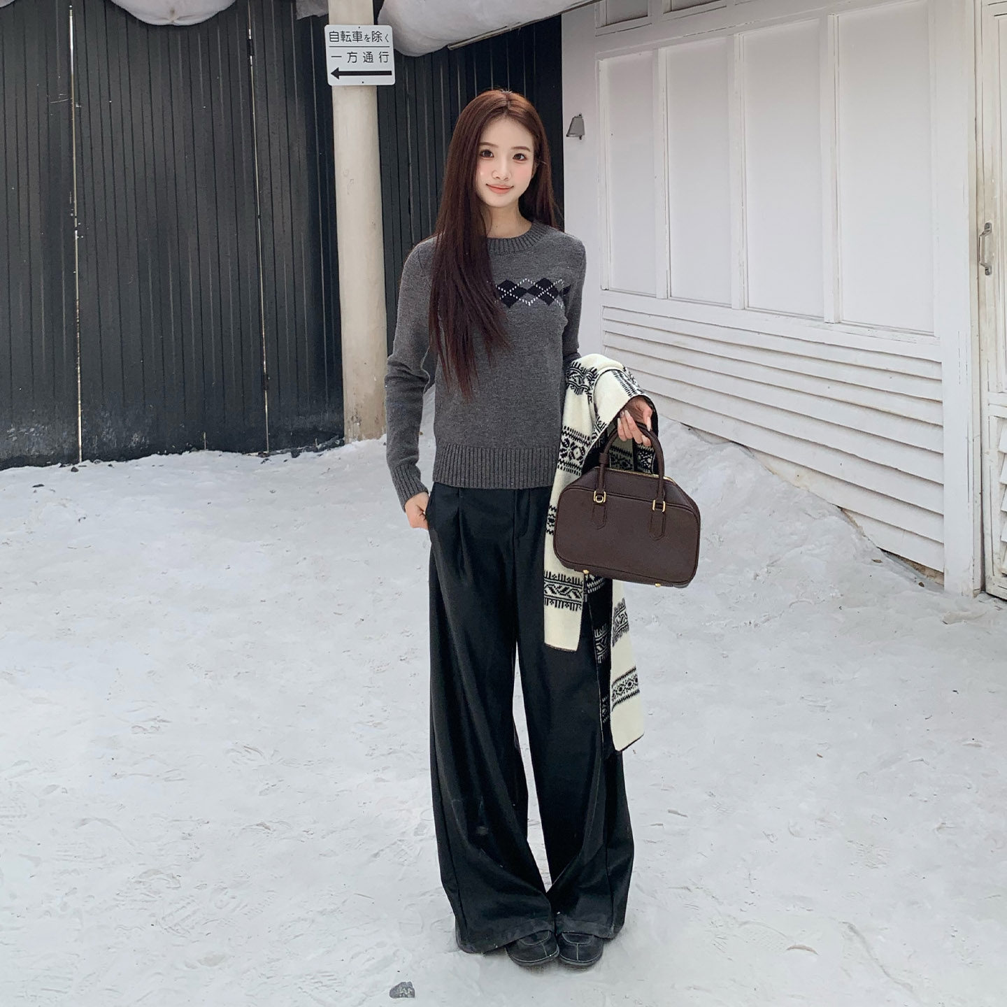 橘子树在哪儿黑色加绒pu皮裤女冬季高级感阔腿垂感显瘦百搭休闲裤,淘宝优惠券,粉丝福利购,淘宝优惠卷