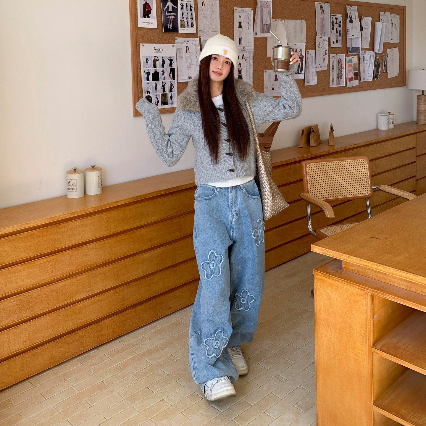 橘子树在哪儿蓝色阔腿牛仔裤女冬季设计感高腰显瘦弯刀裤拖地裤子,淘宝优惠券,粉丝福利购,淘宝优惠卷