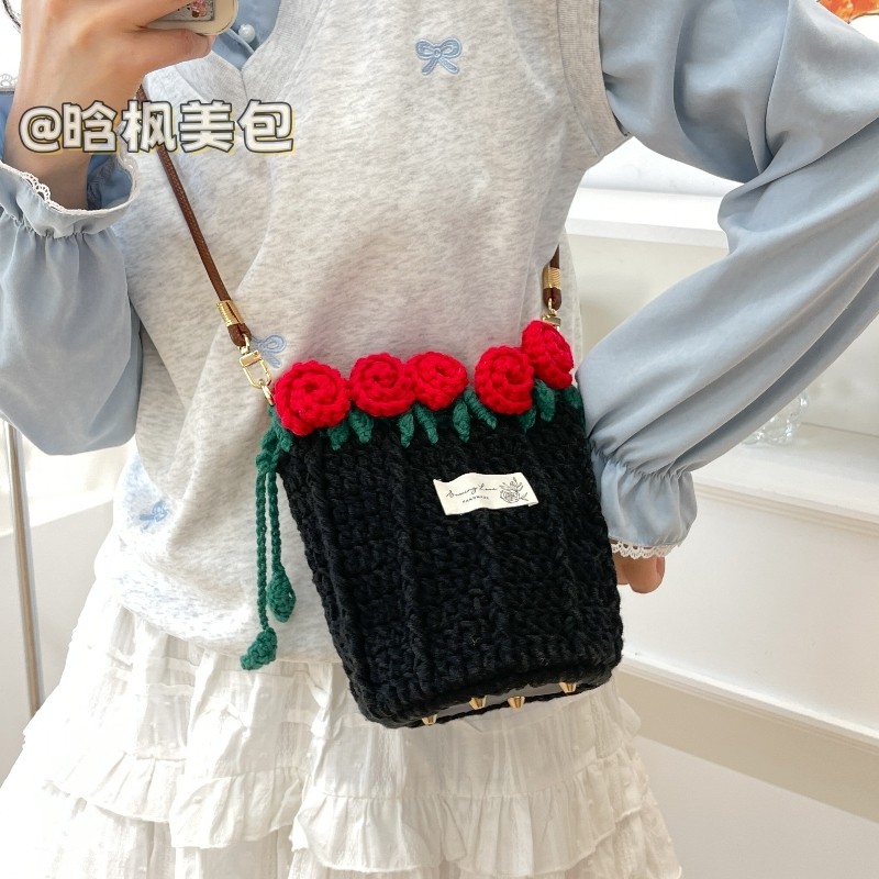 玫瑰花束手工编织包包diy钩织材料包自制毛线成品水桶斜挎包礼物,淘宝优惠券,粉丝福利购,淘宝优惠卷