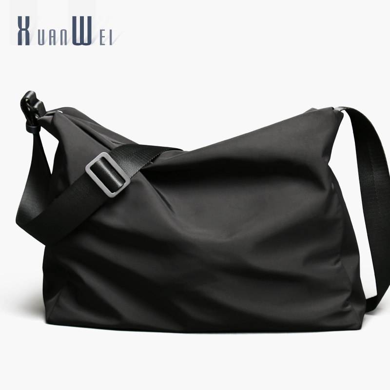 轩唯男士大容量休闲运动健身斜挎包 轩唯旅行袋