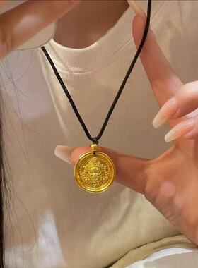 黄财神金色圆盘吊坠43