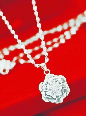 银色立体玫瑰花吊坠项链