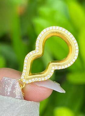 金色镂空葫芦吊坠项链