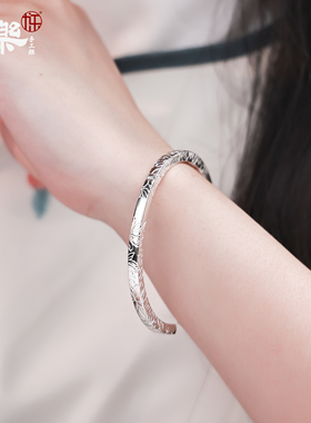 足银999光面荷花简约时尚手镯