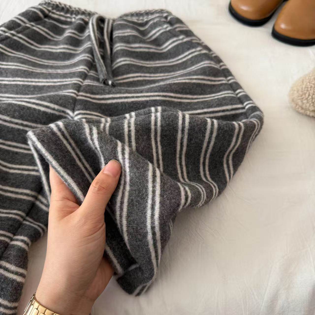 阳光儿童加绒裤子2025秋冬男童潮酷条纹直筒裤宝宝中小童休闲长裤,淘宝优惠券,粉丝福利购,淘宝优惠卷