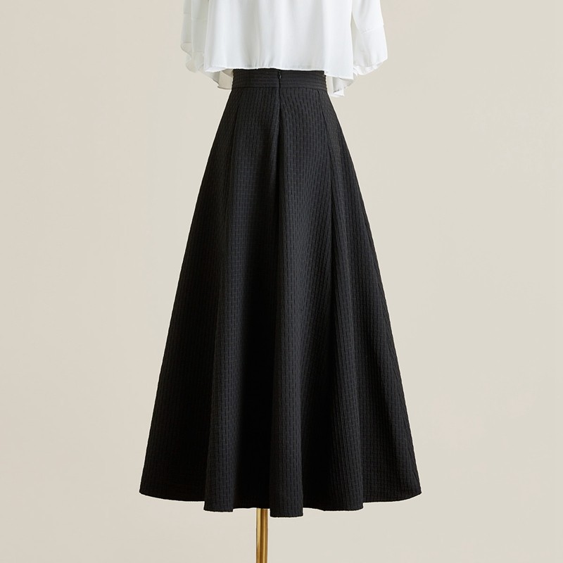 她池黑色高腰2022秋装新款半身裙 她池半身裙