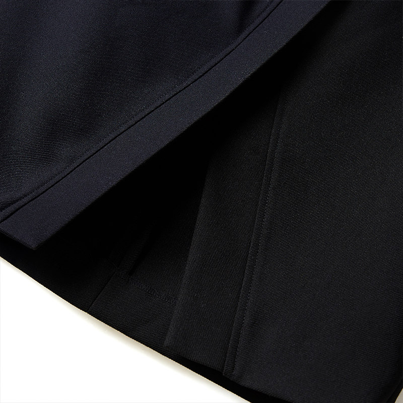 她池2022年春装新款高腰气质半身裙 她池半身裙