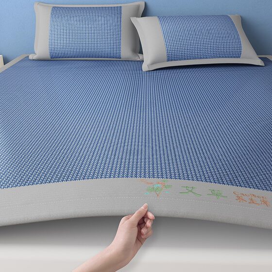 2026 new high standard summer ice silk mat three-piece set soft mat student dormitory single foldable machine washable