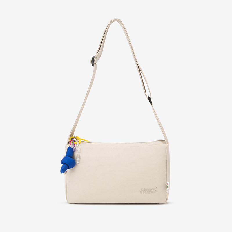 森马女新款帆布包休闲上课斜挎包 森马箱包女士包袋