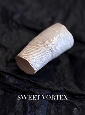 Detaj经典白色绷带长款银质戒指