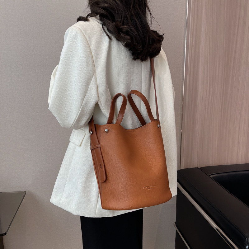 水桶包女2025新款法式小众大容量通勤手提菜篮子包休闲单肩斜挎包,淘宝优惠券,粉丝福利购,淘宝优惠卷