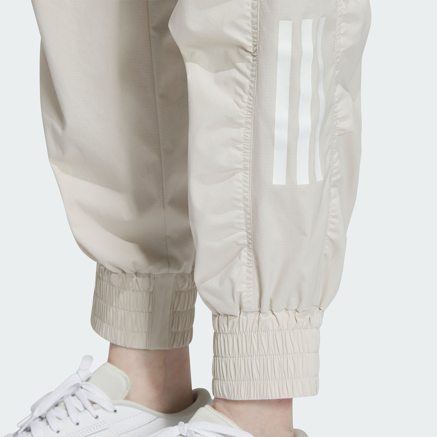 Adidas/阿迪达斯正品MET SHIR PT 女士束脚运动休闲裤JE3199 - 图2