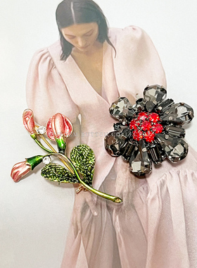 复古金属女奢华水钻胸针貂皮胸花