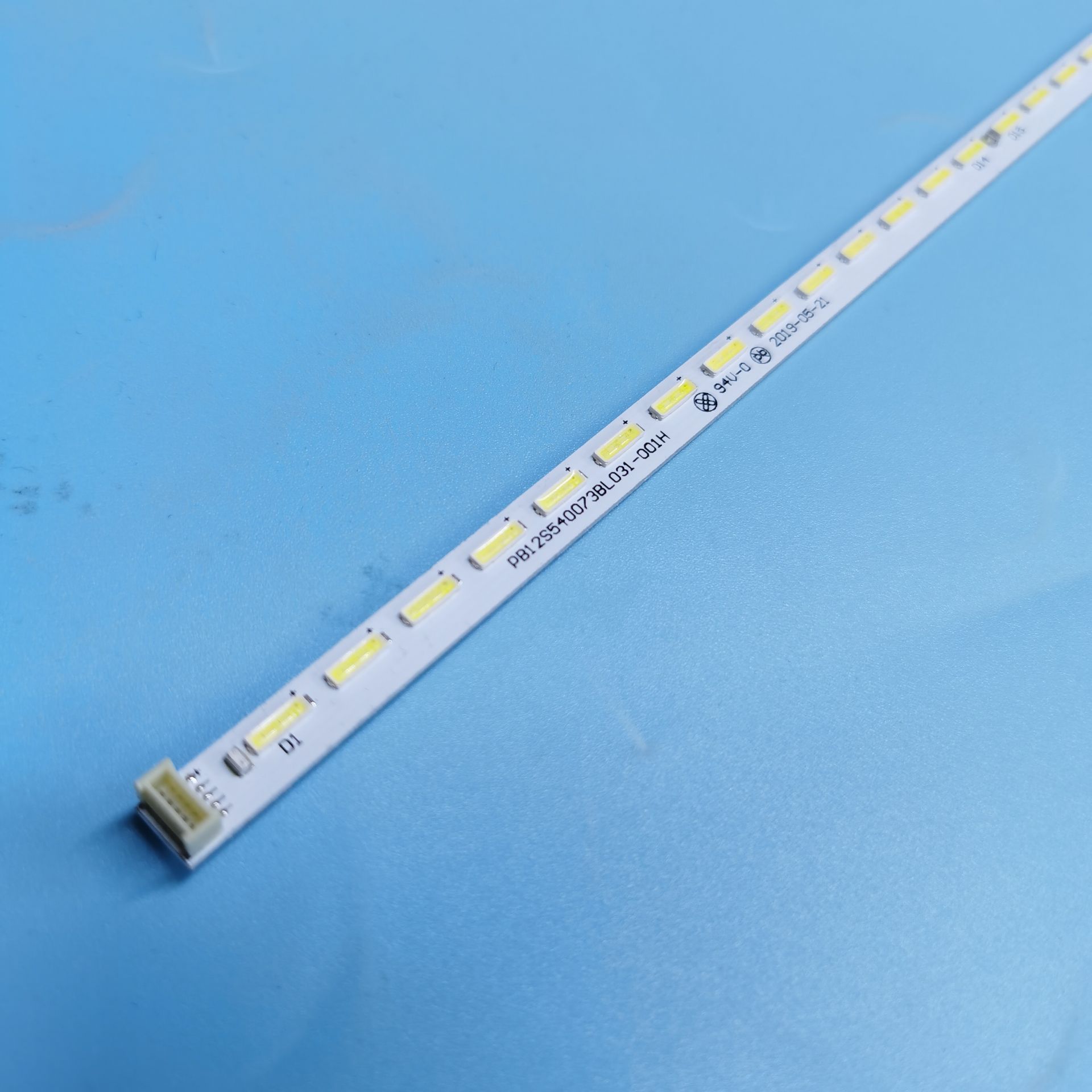 适用乐华LED42C710J灯条TD42L31A-V01 42RT7020S56A0电视机背光灯-图0