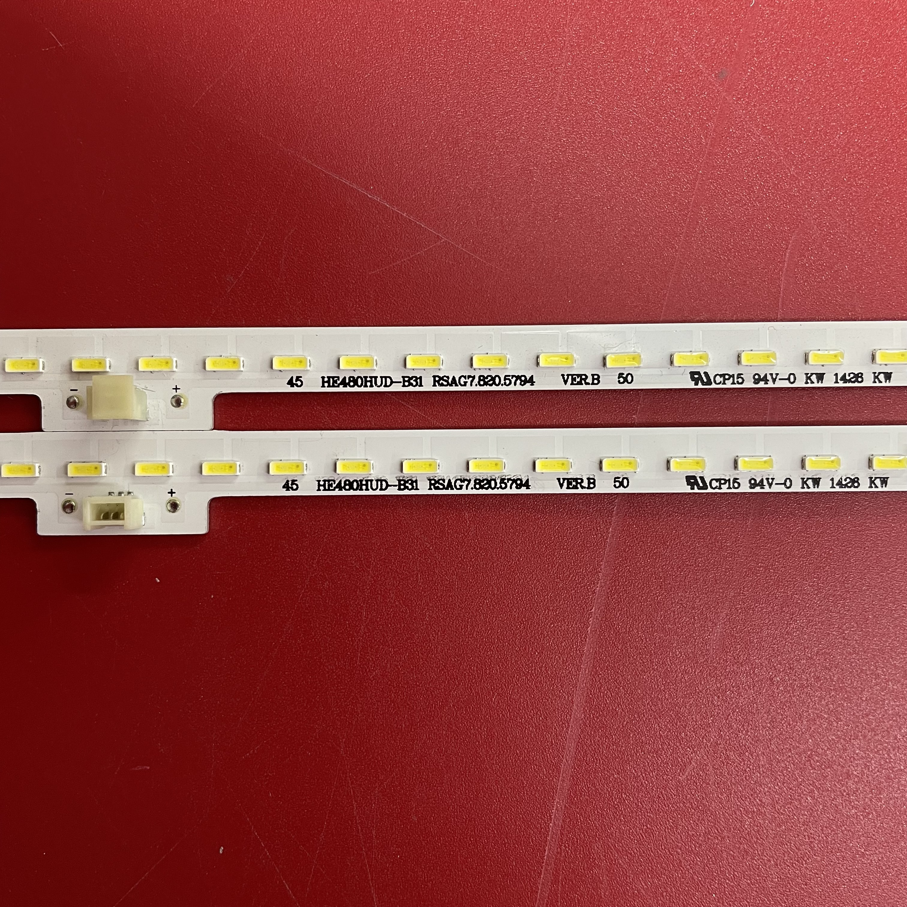 海信液晶电视灯条LED48K380U背光灯HE480HUD-B31 RSAG7.820.5794 - 图1