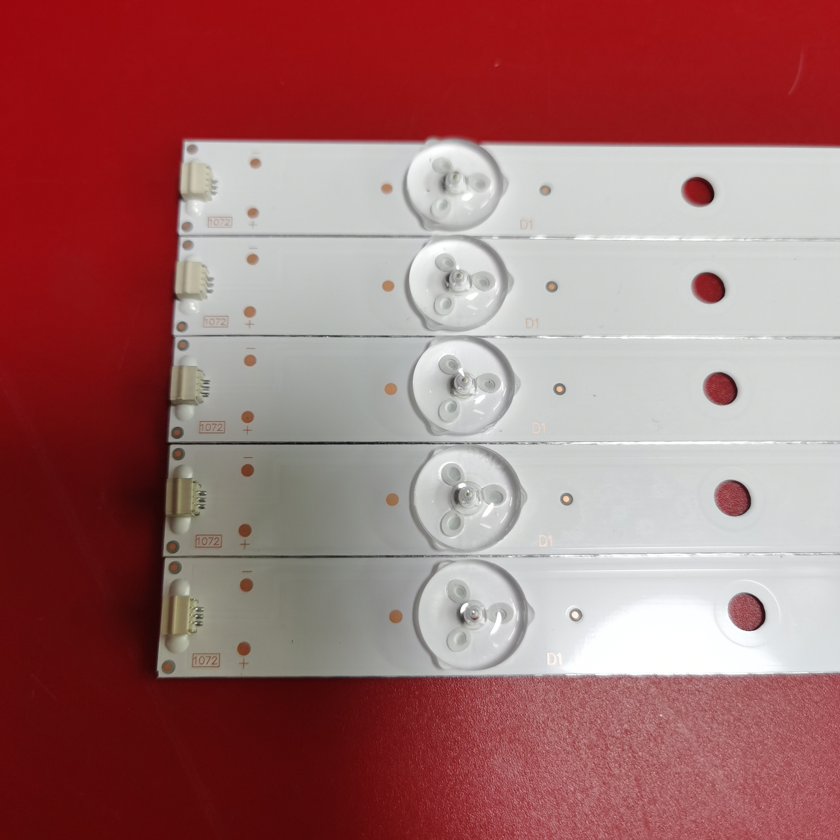 适用松下TH-43C410K灯条TX-43ESW504背光灯IC-A-HWCC42D486液晶 - 图1