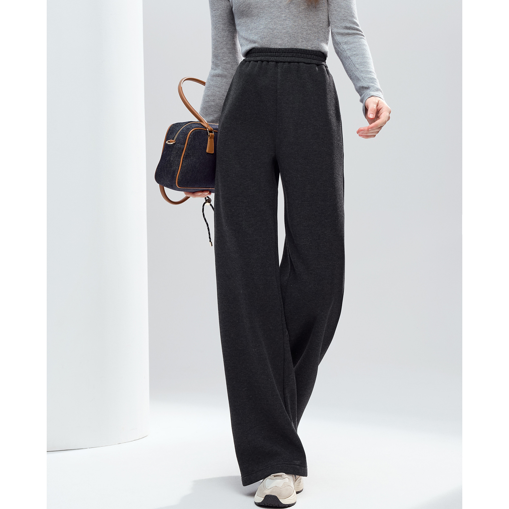 betu百图磨毛阔腿裤女休闲裤2025年冬季新款加厚运动卫裤遛弯裤,淘宝优惠券,粉丝福利购,淘宝优惠卷