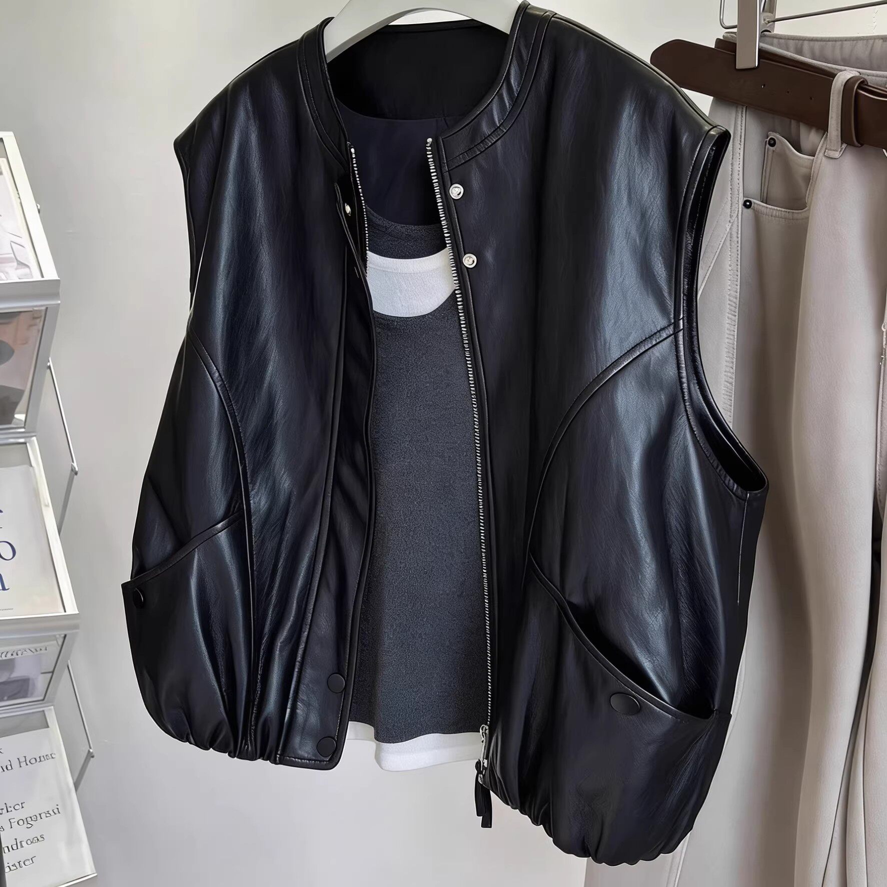 2026新款棕色皮衣马甲女春夏时尚百搭叠穿小个子坎肩背心外套