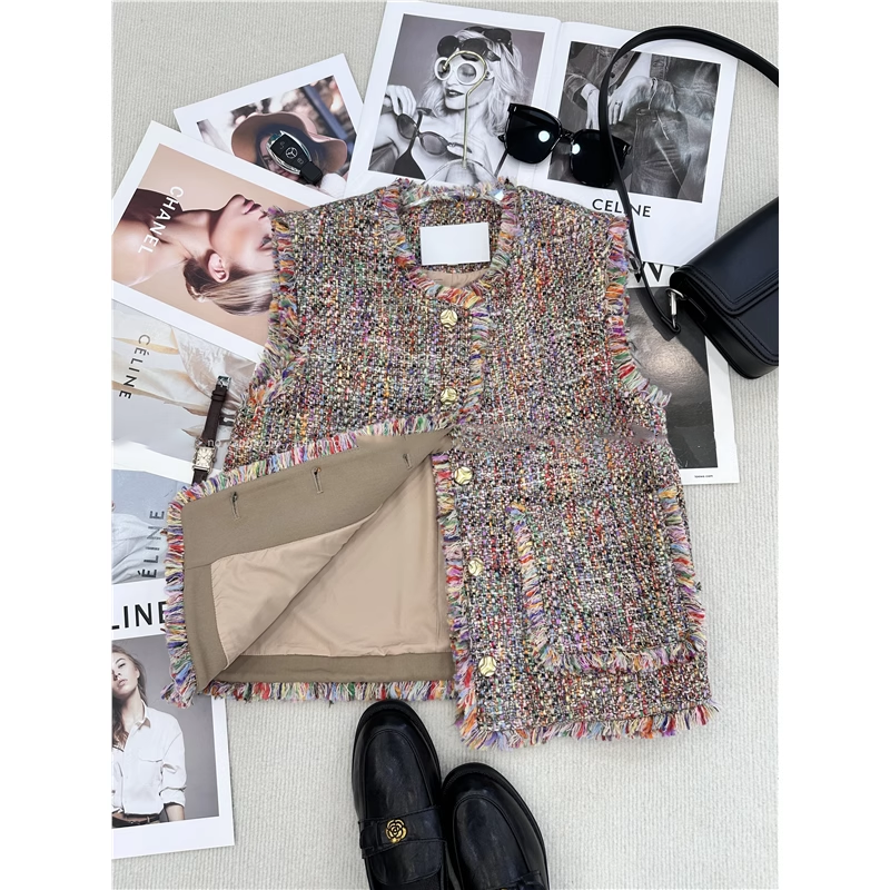 爵莱菲大码2025春秋新款流苏马甲小香风马甲背心无袖叠穿上衣 - 图1