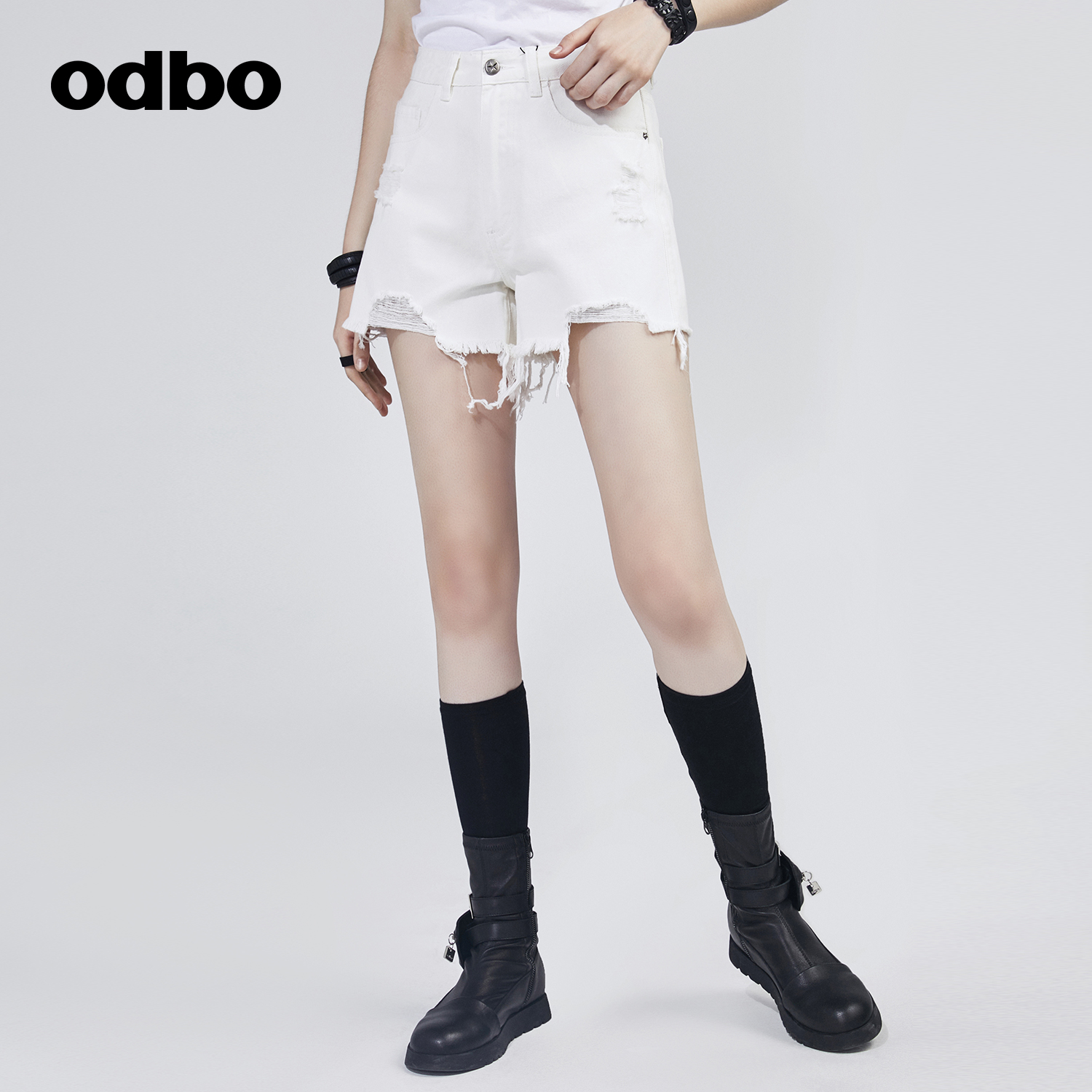 odbo/欧迪比欧原创设计破洞磨毛高腰牛仔裤女早秋2023新款短裤子 - 图1