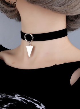日韩原宿项链女三角吊坠锁骨链颈链黑色暗黑系项链choker项圈颈带
