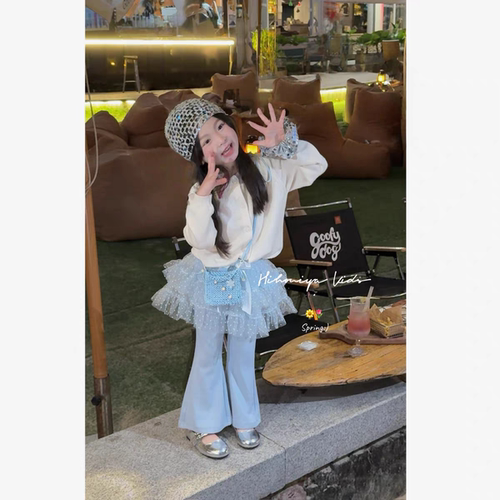 女童2026春季新款芭蕾风网纱屁帘打底裤女宝宝春秋波点修身喇叭裤 - 图2