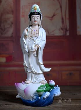 观音菩萨像供奉风水摆件德化白瓷