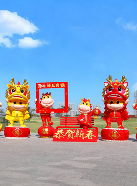 2026马年吉祥物雕塑户外玻璃钢新春节景区小区售楼部装饰美陈摆件