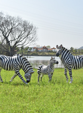 良泽玻璃钢户外斑马雕塑摆件