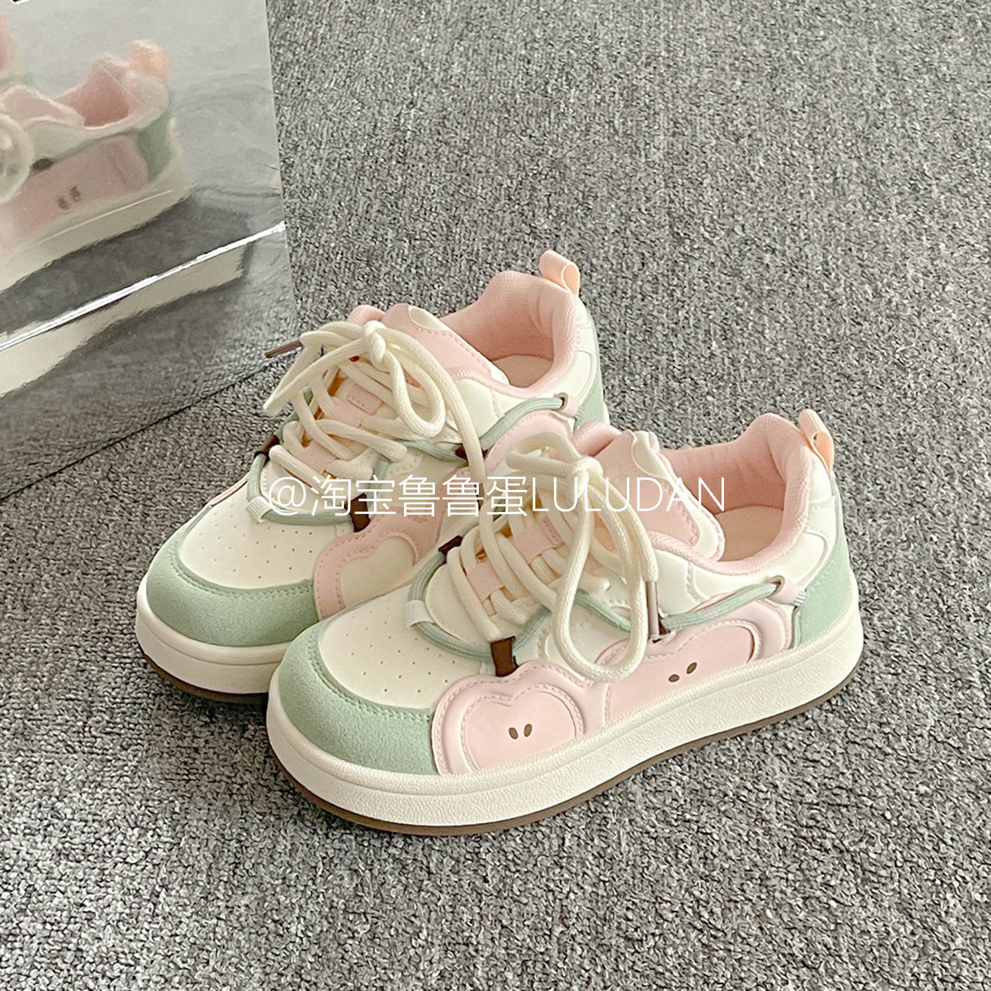 鲁鲁蛋 百搭韩系休闲板鞋女款2025新款春秋厚底小白鞋苹果面包鞋,淘宝优惠券,粉丝福利购,淘宝优惠卷