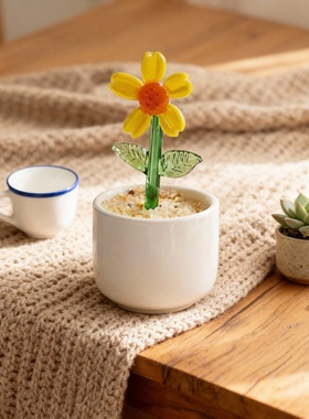 手工钩织向日葵永生花桌面摆件