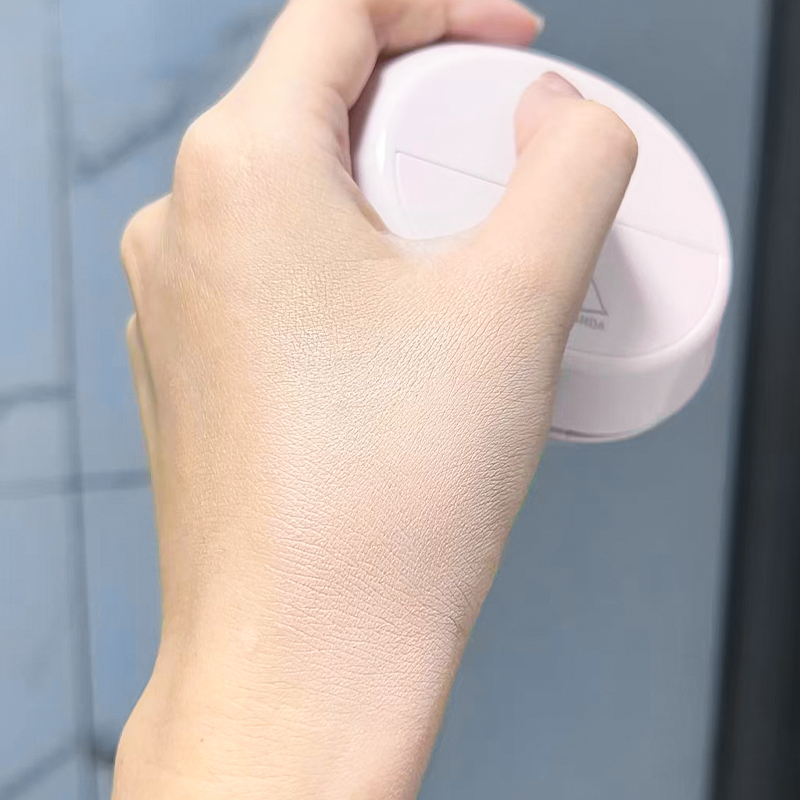 【保税】3ce裸感贴肤气垫小奶壳粉底液哑光替换装防晒遮瑕26.3-10 - 图2