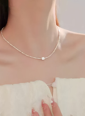 方块小方糖项链女轻奢高级感锁骨链新款小众设计