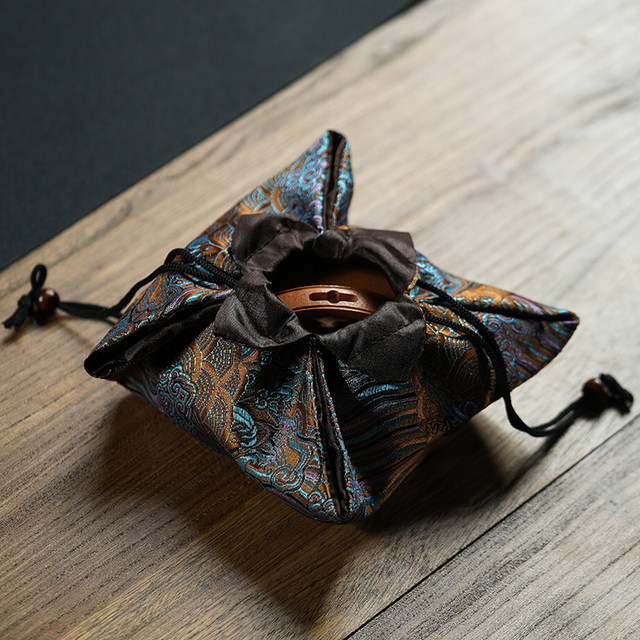 Hot-selling satin brocade bag, purple sand pot, built-in cup, tea cup, porcelain thickened packaging bag, antique jade box, storage bag