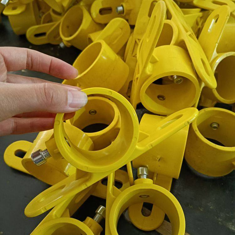 定型化临边防护连接件塑料扣件钢管连接件楼梯连接管件底座可开票