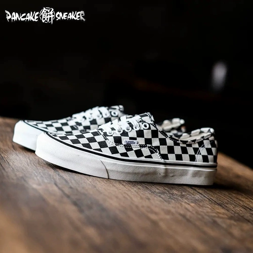 Vans Authentic 44 DX Anaheim Chess Board Grid Черно -белая мужская холст