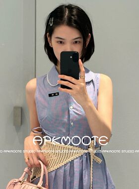 蓝格纹单排扣收腰抽绳无袖连衣裙