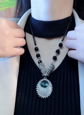 轻奢镶钻绿水滴毛衣链长款项链