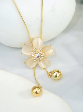 猫眼石花朵项链抽拉可调节毛衣链新款爆款高级感长款衣服挂件配饰