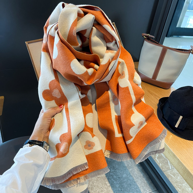 秋冬季仿羊绒围巾女士双面甜美鸡蛋花百搭加厚保暖围脖学院风披肩,淘宝优惠券,粉丝福利购,淘宝优惠卷