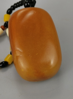 仿玉石原石寿山石雕田黄石黄龙玉双鱼连年有余手把件挂绳随机送