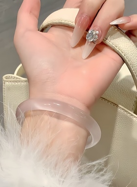 藕粉手镯女美人镯高冰玉髓镯子