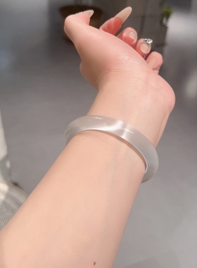 白月光乳白手镯女冰透新中式玉镯