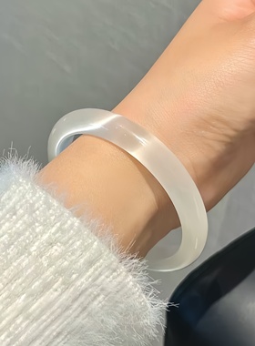 白月光手镯女款高冰透玉髓镯子