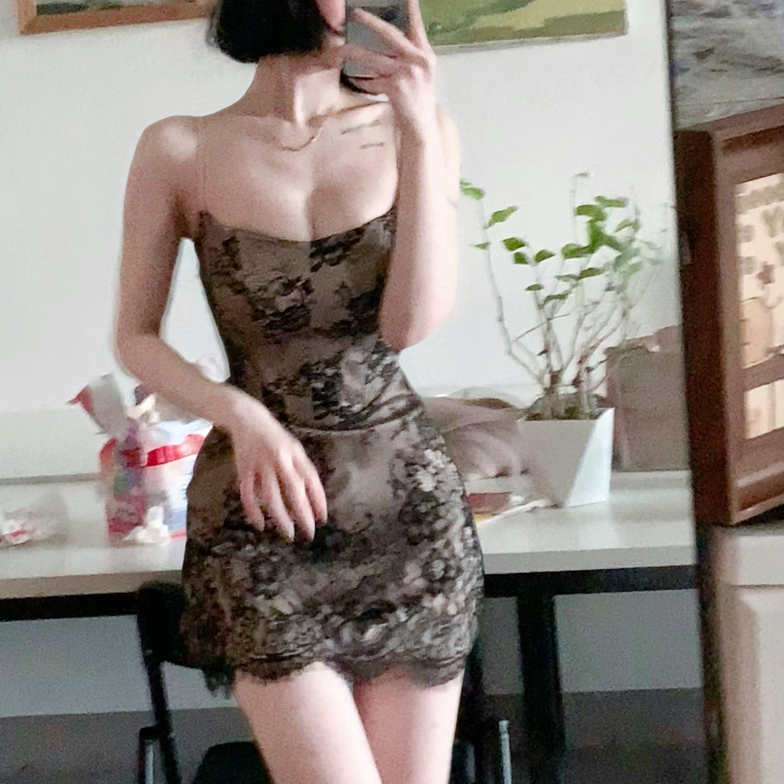 小糊兔的复古纯欲风性感辣妹黑色睫毛蕾丝女吊带背心无袖短裙包臀,淘宝优惠券,粉丝福利购,淘宝优惠卷