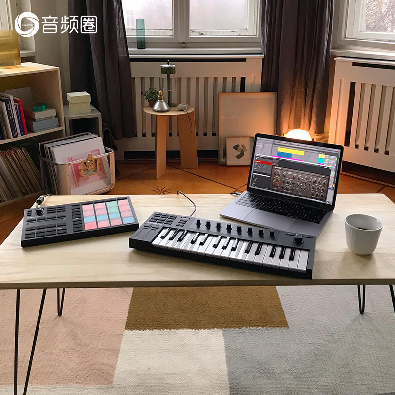 音频圈优选 NI Komplete Kontrol M32便携MIDI键盘控制器编曲现货 - 图3