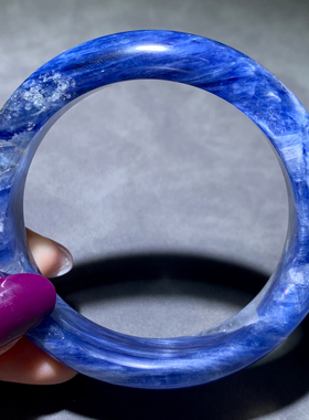 天然石英岩玉共生矿物蓝晶石手镯