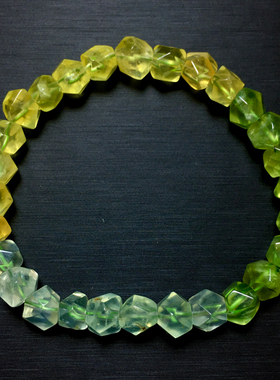 天然清新冰透葡萄石随形手链水晶